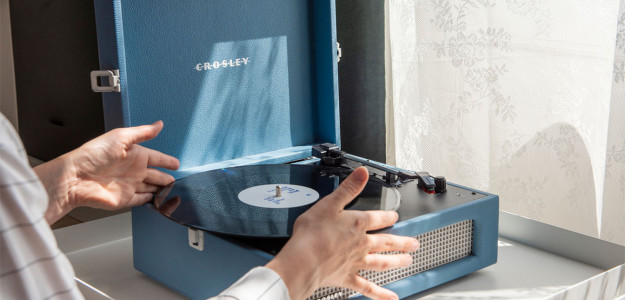 Crosley Crosley