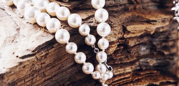 Timeless Pearly Timeless Pearly